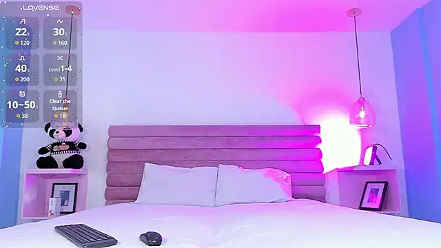 AbyCooper online show from 12-17-25, 12:22