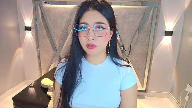 Annie9  online show from 01-08-26, 04:15