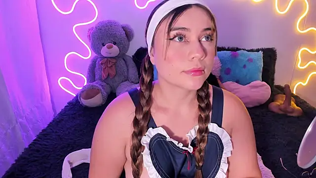 Snapshot of Isa_belaa chatting on 11-27-25, 10:56 Isa belaa online show from 11-27-25, 10:56