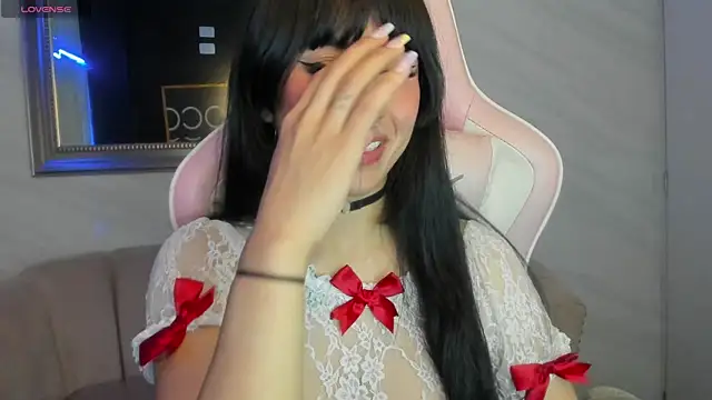 Snapshot of Sexy_adara_1b chatting on 12-20-24, 03:14 Sexy adara 1b online show from 12-20-24, 03:14