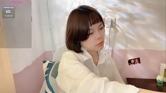 Linda-LL online show from 10-29-25, 05:20