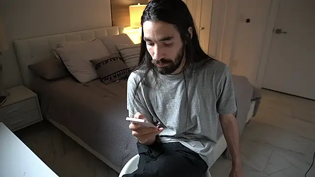 Your Ice cream online show from 03-02-25, 04:17