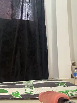 paisitahot1975 online show from 10-10-25, 08:41