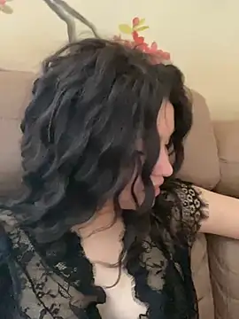 KikiWatson online show from 02-15-25, 10:11