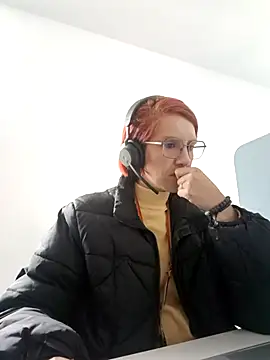 your red rose  online show from 02-12-25, 01:59