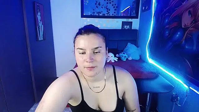 Snapshot of Nika_1_ chatting on 12-12-24, 01:53 Nika 1 online show from 12-12-24, 01:53