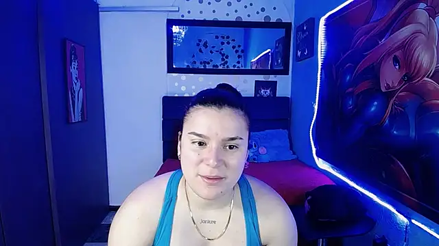 Snapshot of Nika_1_ chatting on 12-17-24, 07:04 Nika 1 online show from 12-17-24, 07:04