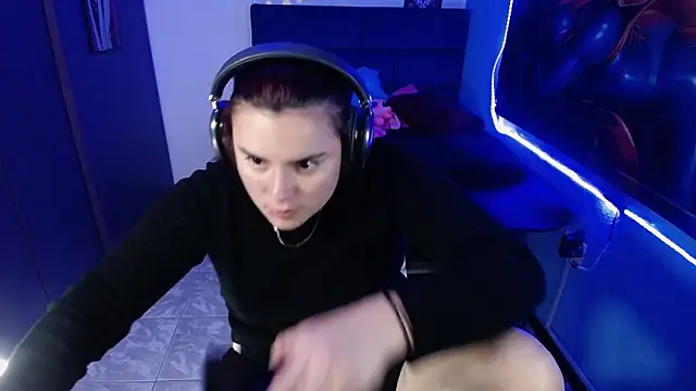 Snapshot of Nika_1_ chatting on 12-23-24, 11:49 Nika 1 online show from 12-23-24, 11:49