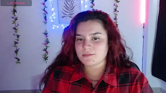 Snapshot of Nika_1_ chatting on 02-03-25, 08:57 Nika 1 online show from 02-03-25, 08:57