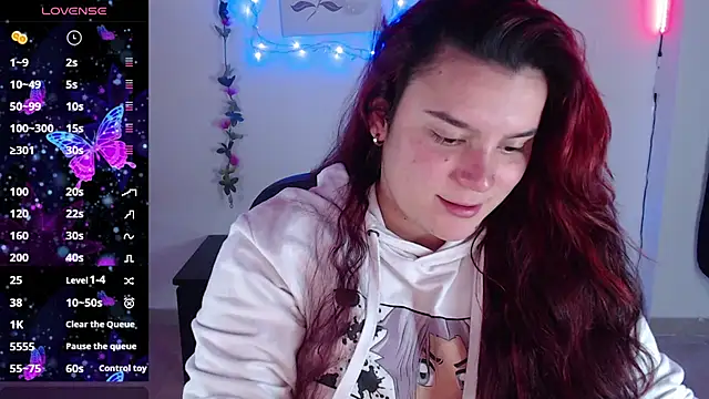 Snapshot of Nika_1_ chatting on 02-04-25, 10:02 Nika 1 online show from 02-04-25, 10:02