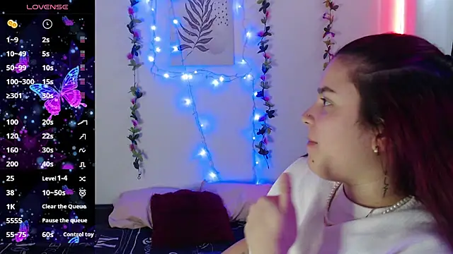 Snapshot of Nika_1_ chatting on 02-06-25, 05:30 Nika 1 online show from 02-06-25, 05:30