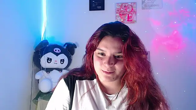 Snapshot of Nika_1_ chatting on 03-08-25, 02:01 Nika 1 online show from 03-08-25, 02:01