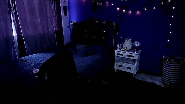 Snapshot of Nika_1_ chatting on 09-27-25, 07:41 Nika 1 online show from 09-27-25, 07:41