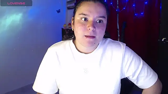 Snapshot of Nika_1_ chatting on 10-03-25, 12:07 Nika 1 online show from 10-03-25, 12:07