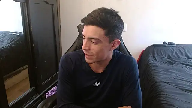 kv   xxx  online show from 09-30-25, 08:03