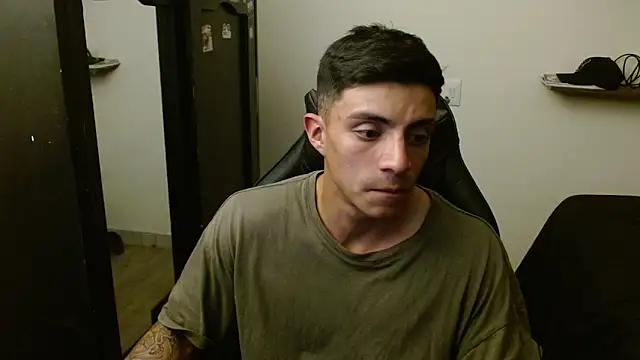 kv   xxx  online show from 02-07-26, 03:54