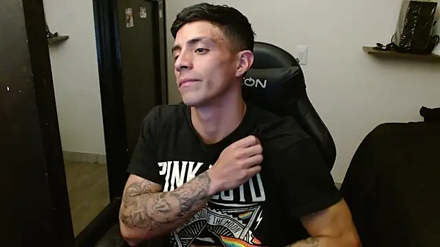 kv   xxx  online show from 02-12-26, 12:16