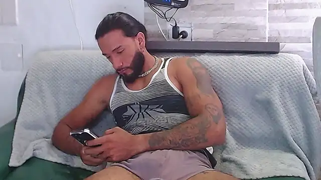  jhon connor  online show from 02-03-26, 08:03