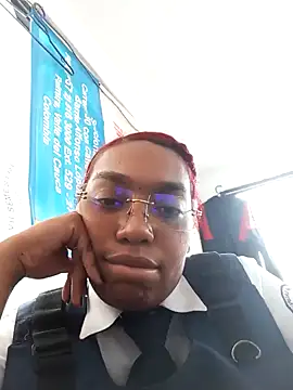 Cinnamon-Skin online show from 12-23-24, 08:14