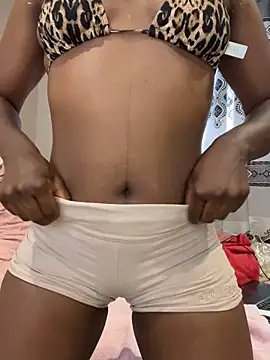 Snapshot of Blackcandie15 chatting on 11-01-25, 01:35 Blackcandie15 online show from 11-01-25, 01:35