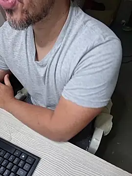 Snapshot of pob_cam chatting on 02-23-26, 07:22 pob cam online show from 02-23-26, 07:22