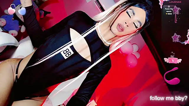 Snapshot of Jadee_Ariell chatting on 02-16-25, 04:10 Jadee Ariell online show from 02-16-25, 04:10