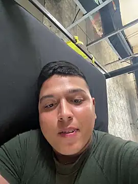 Santi Marin online show from 12-19-25, 05:42