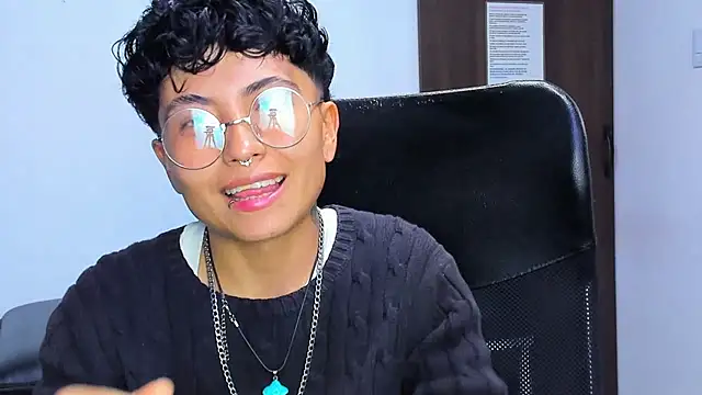 Im Mathias online show from 02-22-26, 02:45