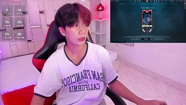 Snapshot of Eriol_ chatting on 10-30-25, 12:06 Eriol online show from 10-30-25, 12:06