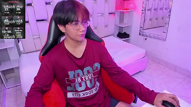 Snapshot of Eriol_ chatting on 11-02-25, 11:45 Eriol online show from 11-02-25, 11:45