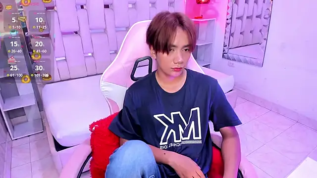 Snapshot of Eriol_ chatting on 11-09-25, 12:14 Eriol online show from 11-09-25, 12:14