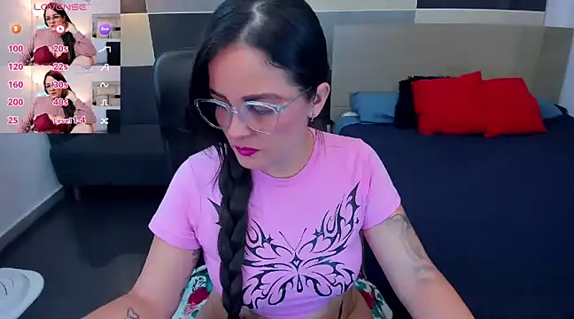 Zara Jackson online show from 12-28-24, 07:01