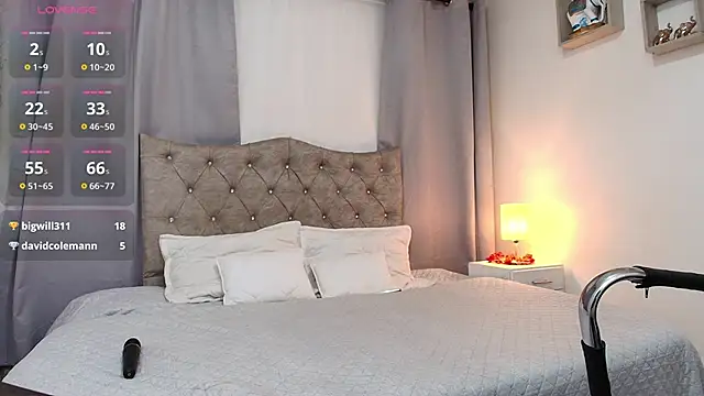 Snapshot of valeria_gomezx chatting on 10-31-25, 01:12 valeria gomezx online show from 10-31-25, 01:12