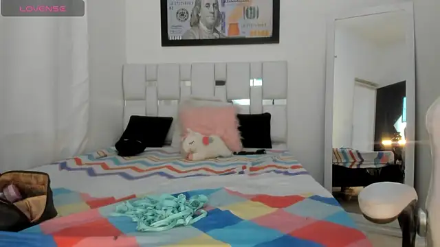 Alba Grey online show from 02-12-26, 09:32