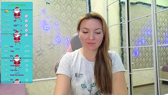 -DIVORA- online show from 12-19-24, 10:21