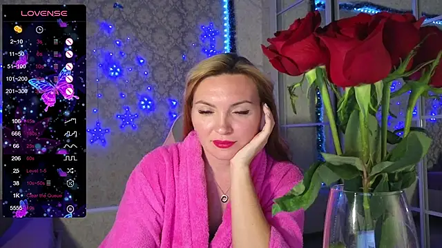 -DIVORA- online show from 12-26-24, 06:33