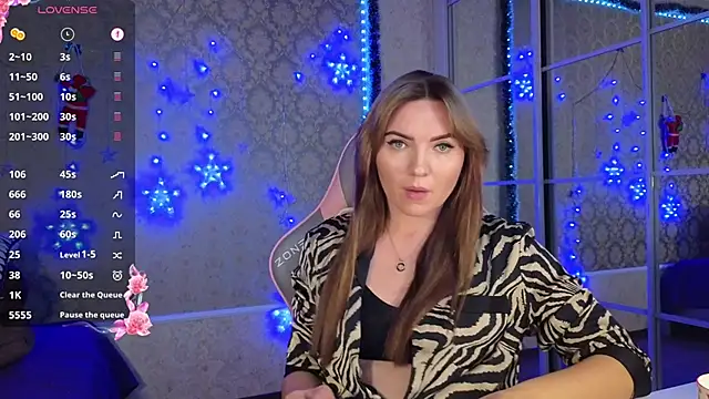 -DIVORA- online show from 01-08-25, 03:07