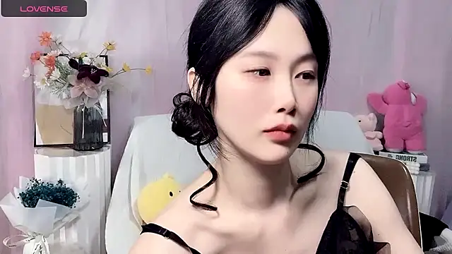 LaoSHI-999 online show from 03-19-25, 12:26