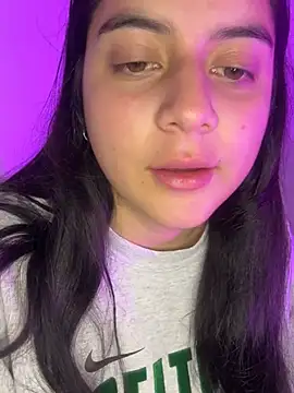 Snapshot of Cassie-millers chatting on 12-12-24, 12:22 Cassie-millers online show from 12-12-24, 12:22