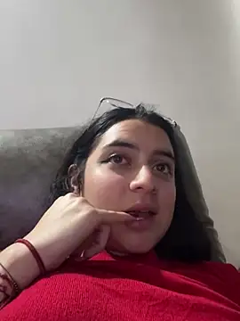 Snapshot of Cassie-millers chatting on 12-14-24, 12:11 Cassie-millers online show from 12-14-24, 12:11