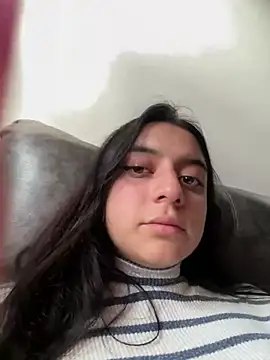 Snapshot of Cassie-millers chatting on 12-23-24, 10:12 Cassie-millers online show from 12-23-24, 10:12