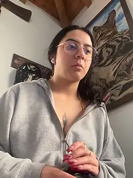 Snapshot of Cassie-millers chatting on 01-03-25, 07:07 Cassie-millers online show from 01-03-25, 07:07