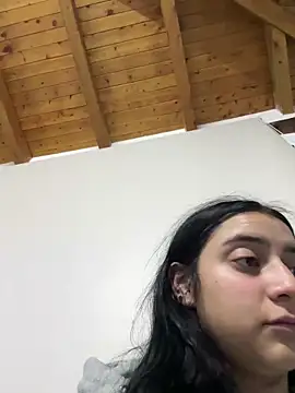 Snapshot of Cassie-millers chatting on 01-07-25, 11:24 Cassie-millers online show from 01-07-25, 11:24