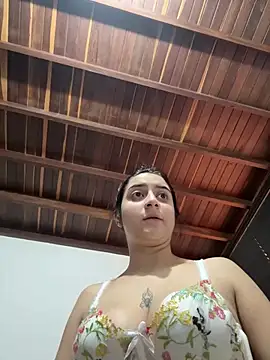 Snapshot of Cassie-millers chatting on 01-21-25, 06:45 Cassie-millers online show from 01-21-25, 06:45