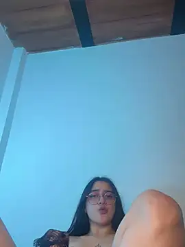 Snapshot of Cassie-millers chatting on 03-04-25, 09:11 Cassie-millers online show from 03-04-25, 09:11