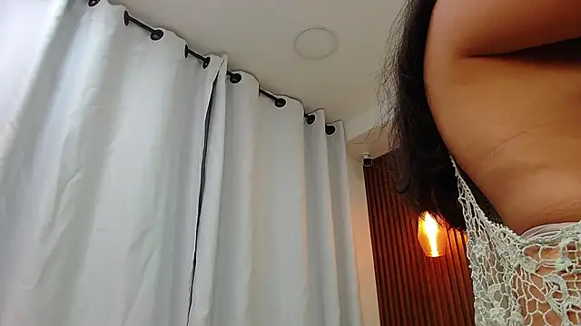 Sharlotte Milk online show from 12-13-24, 11:02