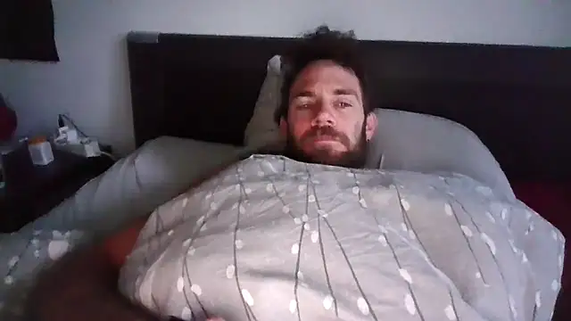 alpha-hunk online show from 10-10-25, 06:23