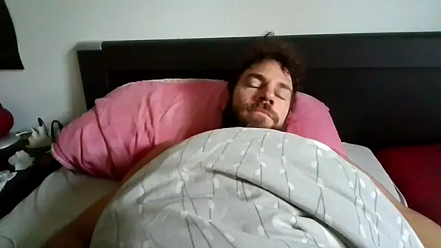 alpha-hunk online show from 10-30-25, 08:16