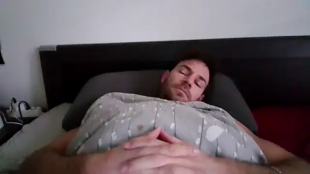 alpha-hunk online show from 12-17-25, 09:15