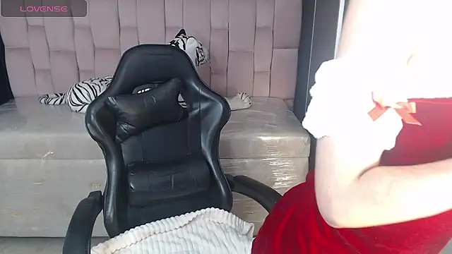 jesi daniels b online show from 12-01-24, 07:58